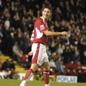 Bradley Orr in Action: Bristol City vs Ipswich Town Bradley Orr in Action: Bristol City vs Ipswich Town