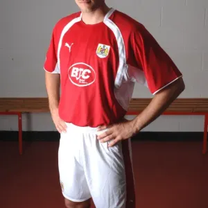 Bradley Orr: Focused and Determined in Bristol City Football Club Jersey Bradley Orr: Focused and Determined in Bristol City Football Club Jersey