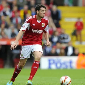 Brendon Moloney of Bristol City Faces Wolves in Sky Bet League One Clash