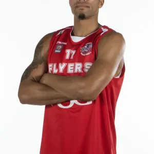Bristol Academy Flyers in Action: Greg Streete Focuses on Basketball at SGS Wise Campus