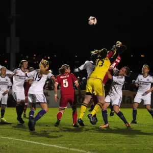 Bristol Academy's Jasmine Matthews Tries to Score against Chelsea Ladies
