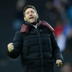 Bristol City Celebrates 2-0 Victory Over Milton Keynes Dons: Lee Johnson's Moment of Triumph