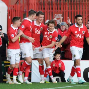 Season 14-15 Photographic Print Collection: Bristol City v Notts County