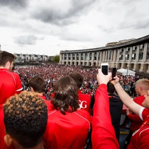 Images Dated 2015 May: 4 May 2015