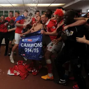 Bristol City Claims League Victory: Thrilling Celebrations at Ashton Gate Bristol City Claims League Victory: Thrilling Celebrations at Ashton Gate