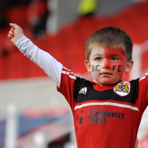 Season 14-15 Photographic Print Collection: Swindon Town v Bristol City