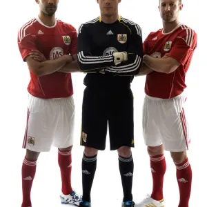 Bristol City FC: 09-10 Season - New Kit and Top Moments: A Look Back