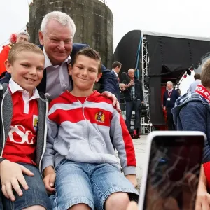 Bristol City FC: Champions Parade - Throngs of Fans Celebrate Promotion to Championship with Steve Lansdown Bristol City FC: Champions Parade - Throngs of Fans Celebrate Promotion to Championship with Steve Lansdown
