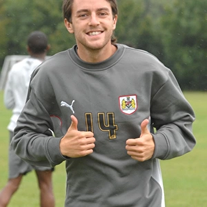 Bristol City FC: Cole Skuse in Focus - Training, 07-08
