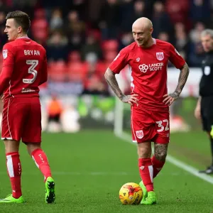 Bristol City FC: David Cotterill and Joe Bryan in Action at Ashton Gate during Sky Bet Championship Match against Rotherham United (February 4, 2017) Bristol City FC: David Cotterill and Joe Bryan in Action at Ashton Gate during Sky Bet Championship Match against Rotherham United (February 4, 2017)