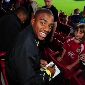 Bristol City FC First Team Open Day 09-10: Behind the Scenes with the Squad