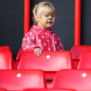 Bristol City FC First Team Open Day 09-10: Behind the Scenes with the Squad