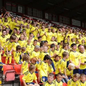 Bristol City FC First Team Open Day 2011-12: A Season 11-12 Behind-the-Scenes Look