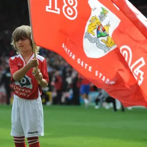Bristol City FC: Flagbearers and Guard of Honor from Doncaster Rovers in Sky Bet League One Bristol City FC: Flagbearers and Guard of Honor from Doncaster Rovers in Sky Bet League One