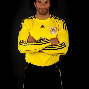 Bristol City FC Welcomes New Signing and England Legend David James to the Team