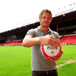 Bristol City First Team: 09-10 - New Signings: Fresh Faces