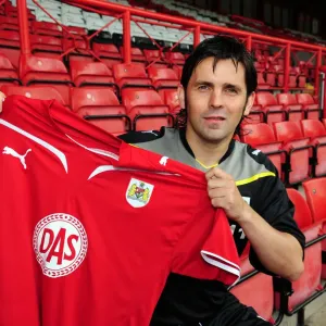 Bristol City First Team 09-10 Season Print: New Signings Collection Bristol City First Team 09-10 Season Print: New Signings Collection