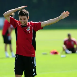 Bristol City First Team Print: 2010-11 Season Training Session Bristol City First Team Print: 2010-11 Season Training Session