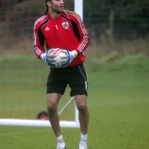 Bristol City First Team: Gearing Up for the Pitch - January 2011 Training Session (13-01-11)