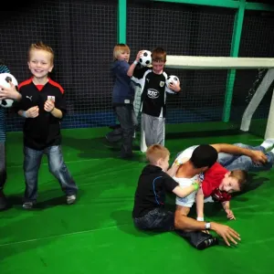 Bristol City First Team: Holiday Cheer at Jump - City Redz Christmas Party, Season 09-10