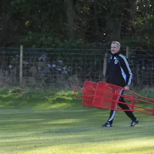Bristol City First Team: Kicking Off the 2010-11 Season - January 1, 2011 Training Bristol City First Team: Kicking Off the 2010-11 Season - January 1, 2011 Training