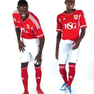 Bristol City First Team: New Kits Revealed - Season 11-12