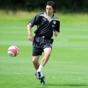Bristol City First Team: Pre-Season Training 09-10 - Gearing Up for the New Season Bristol City First Team: Pre-Season Training 09-10 - Gearing Up for the New Season