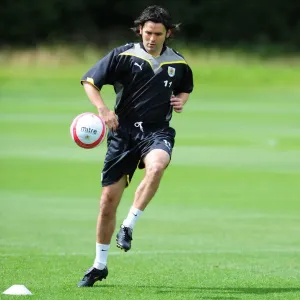 Bristol City First Team: Pre-Season Training 09-10 - Gearing Up for the New Season Bristol City First Team: Pre-Season Training 09-10 - Gearing Up for the New Season