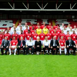 Bristol City First Team: Unified Squad Photo - 09-10 Season