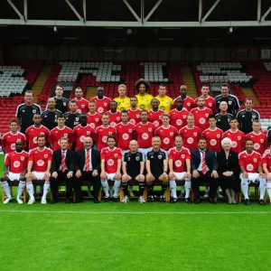 Bristol City First Team: United Front - 2010-11 Season