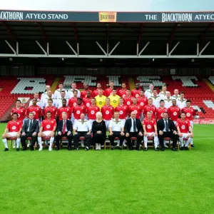 Bristol City First Team: United in Blue (09-10)