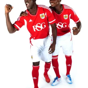 Bristol City First Team: Unveiling the New Kits for Season 11-12