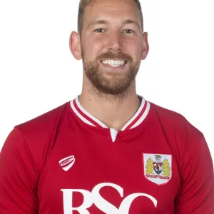 Bristol City Football Club: Derrick Williams in Deep Focus during Training (2015) Bristol City Football Club: Derrick Williams in Deep Focus during Training (2015)