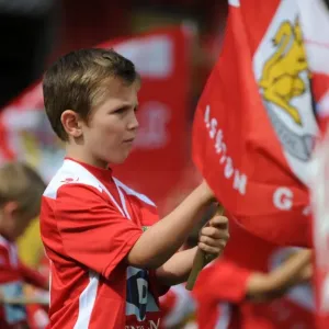 Bristol City Football Club: Flagbearer and Guard of Honor at Ashton Gate - Bristol City vs Doncaster Rovers, Sky Bet League One Bristol City Football Club: Flagbearer and Guard of Honor at Ashton Gate - Bristol City vs Doncaster Rovers, Sky Bet League One