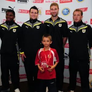Le Bristol City Football Club : Académie Juniors + - Élevage de talents pour l'équipe première (Saison 09-10)