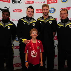 Le Bristol City Football Club : Académie Juniors + - Élevage de futurs joueurs première équipe (Saison 09/10)