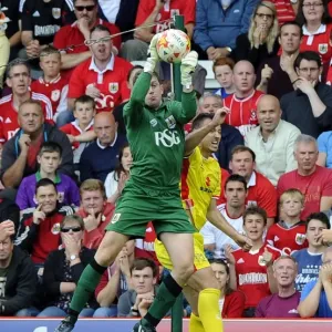 Bristol City Goalkeeper Frank Fielding Saves High Ball vs MK Dons (September 2014) Bristol City Goalkeeper Frank Fielding Saves High Ball vs MK Dons (September 2014)