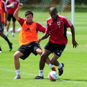 Bristol City Print: Ivan Sproule vs. Marvin Elliott Training Clash
