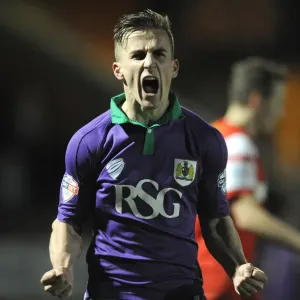 Bristol City: Joe Bryan's Assist Leads to Aaron Wilbraham's Goal Against Leyton Orient in Sky Bet League One, 2015 Bristol City: Joe Bryan's Assist Leads to Aaron Wilbraham's Goal Against Leyton Orient in Sky Bet League One, 2015