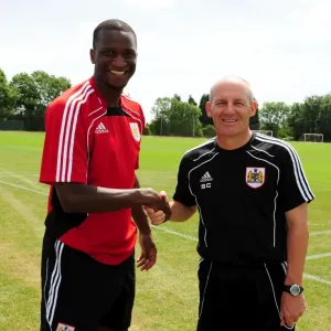 Bristol City FC Print: Kalifa Cisse with Steve Coppell