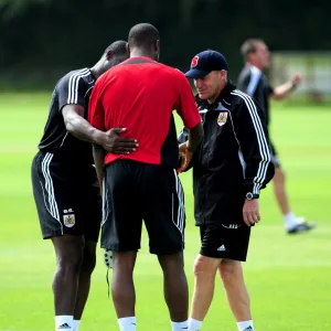 Bristol City New signing Kalifa Cisse meets Bristol City Manager, Steve Coppell