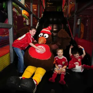 Bristol City Redz: Magical City Christmas Party