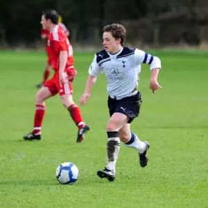 Bristol City U18 vs. Tottenham Hotspur U18: A Look at Future First Team Talents (Season 10-11)