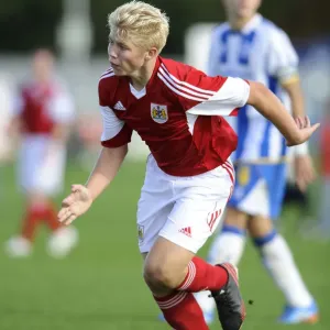 Match de ligue professionnelle des jeunes du Bristol City FC contre le Brighton & Hove Albion FC : Bristol City U18vs Brighton U18- Clash à la salle d'enseignement SGS Wise Campus le 05 octobre 2013, football rivalité