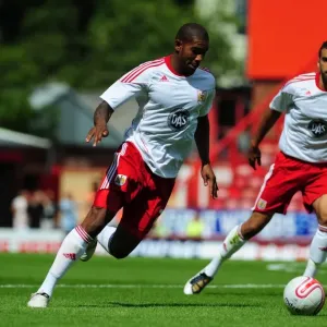 Bristol City vs Blackpool: Marvin Elliott at Ashton Gate Stadium, 2010 - Championship Football Match