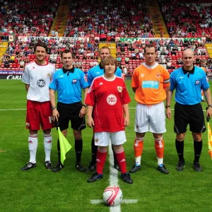 Pre Season Friendlies Framed Print Collection: Bristol City v Blackpool