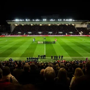 Bristol City vs Brighton & Hove Albion: Remembrance Day Tribute - Minutes Silence for Fallen Soldiers (November 5, 2016) - Sky Bet Championship - Ashton Gate Stadium, Bristol, England