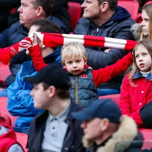 Bristol City vs Burton Albion: EFL Championship Clash at Ashton Gate (04/03/2017)
