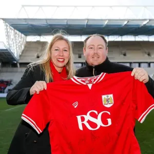 Bristol City vs. Cardiff City Half-Time Shirt Presentation Print