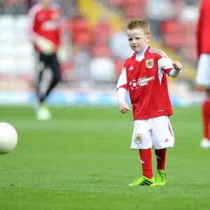 Bristol City vs Colchester United Rivalry: A Clash in Sky Bet League One - September 2013 (Bristol City V Colchester United) Bristol City vs Colchester United Rivalry: A Clash in Sky Bet League One - September 2013 (Bristol City V Colchester United)
